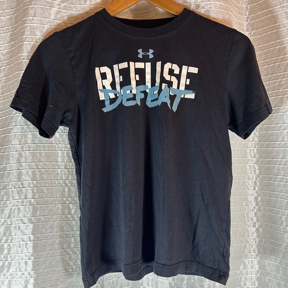 Under Armour Graphic T-Shirt Refuse Defeat Youth Medium YMD
